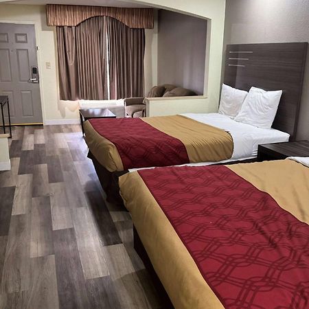 Super 8 By Wyndham Jackson Ms Otel Dış mekan fotoğraf