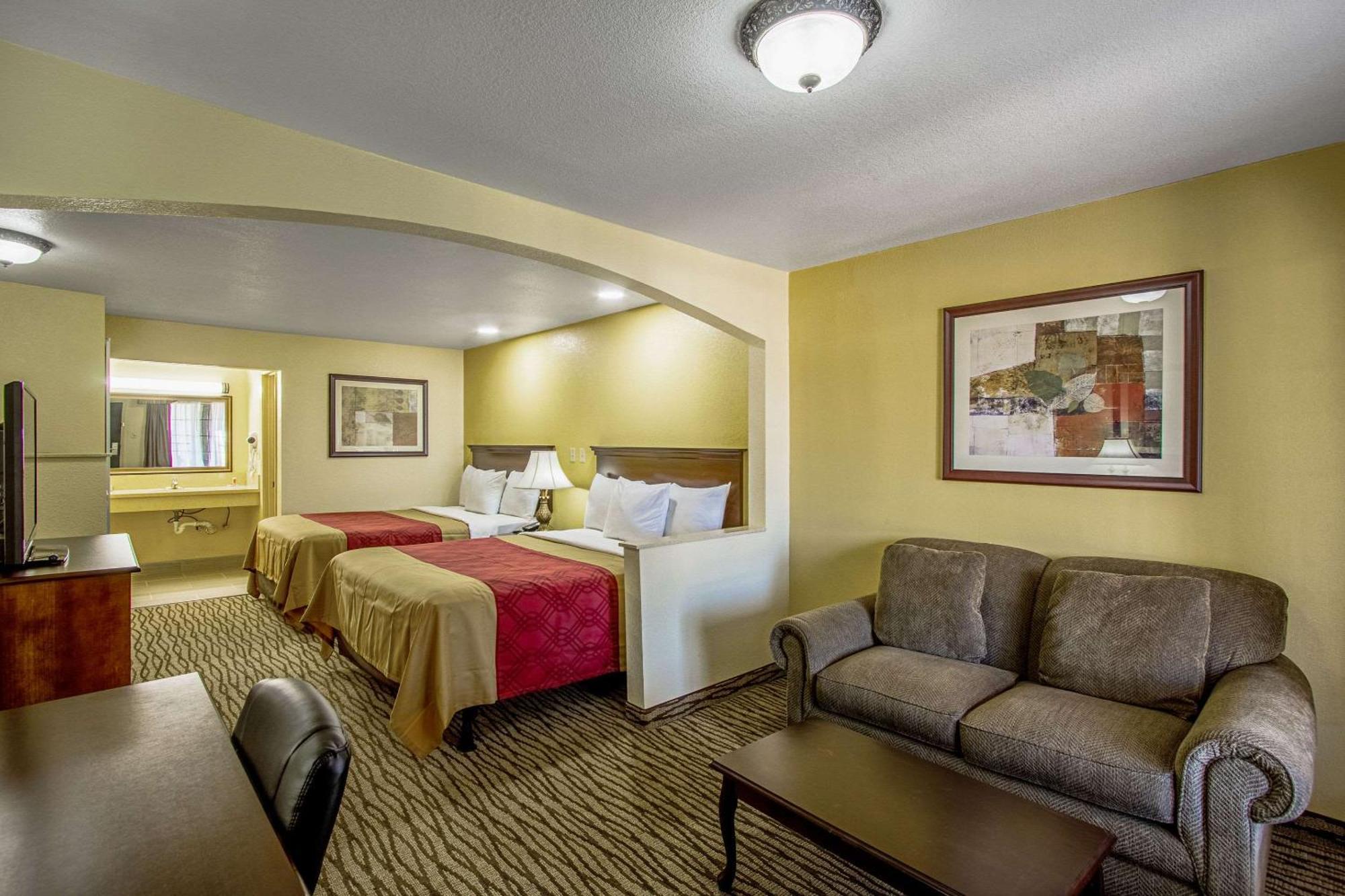 Super 8 By Wyndham Jackson Ms Otel Dış mekan fotoğraf