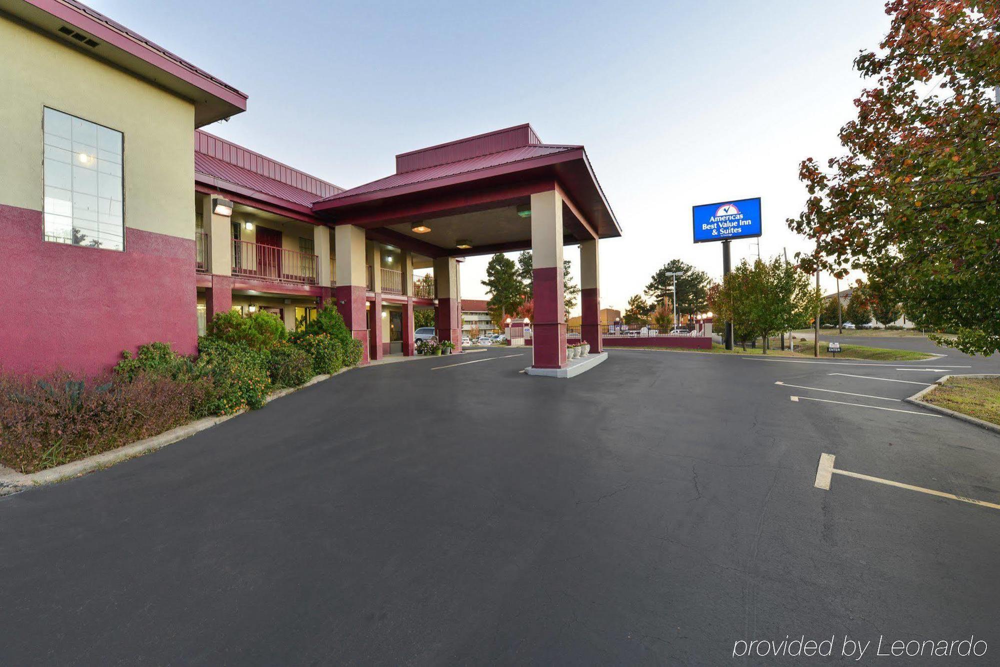 Super 8 By Wyndham Jackson Ms Otel Dış mekan fotoğraf