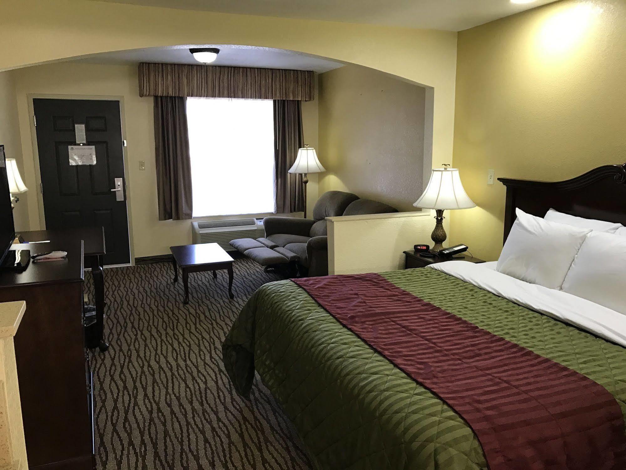 Super 8 By Wyndham Jackson Ms Otel Dış mekan fotoğraf