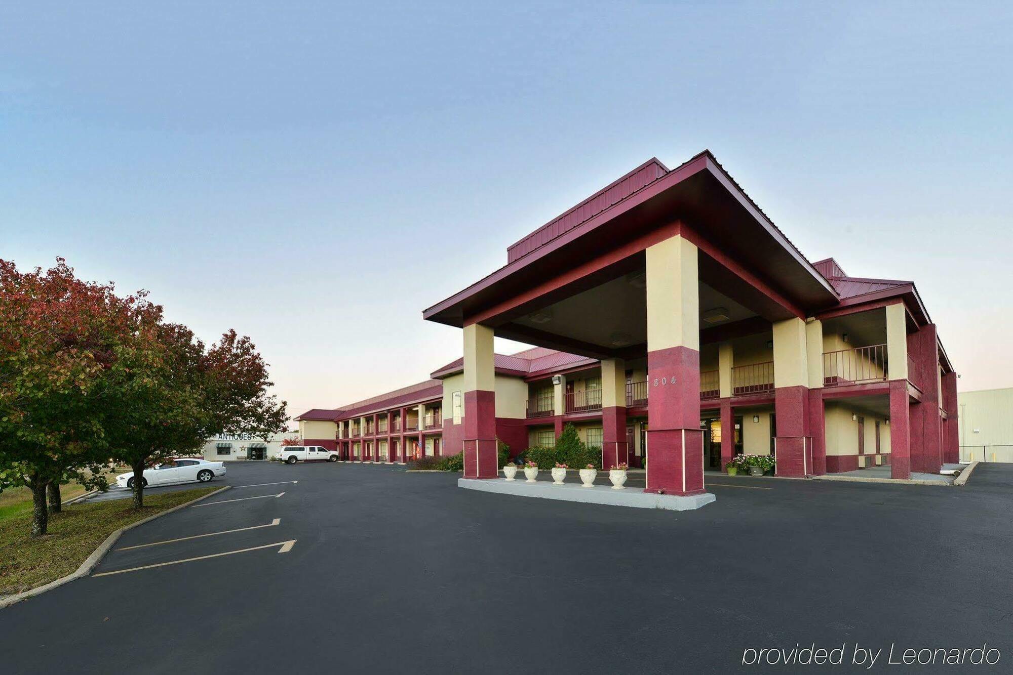 Super 8 By Wyndham Jackson Ms Otel Dış mekan fotoğraf